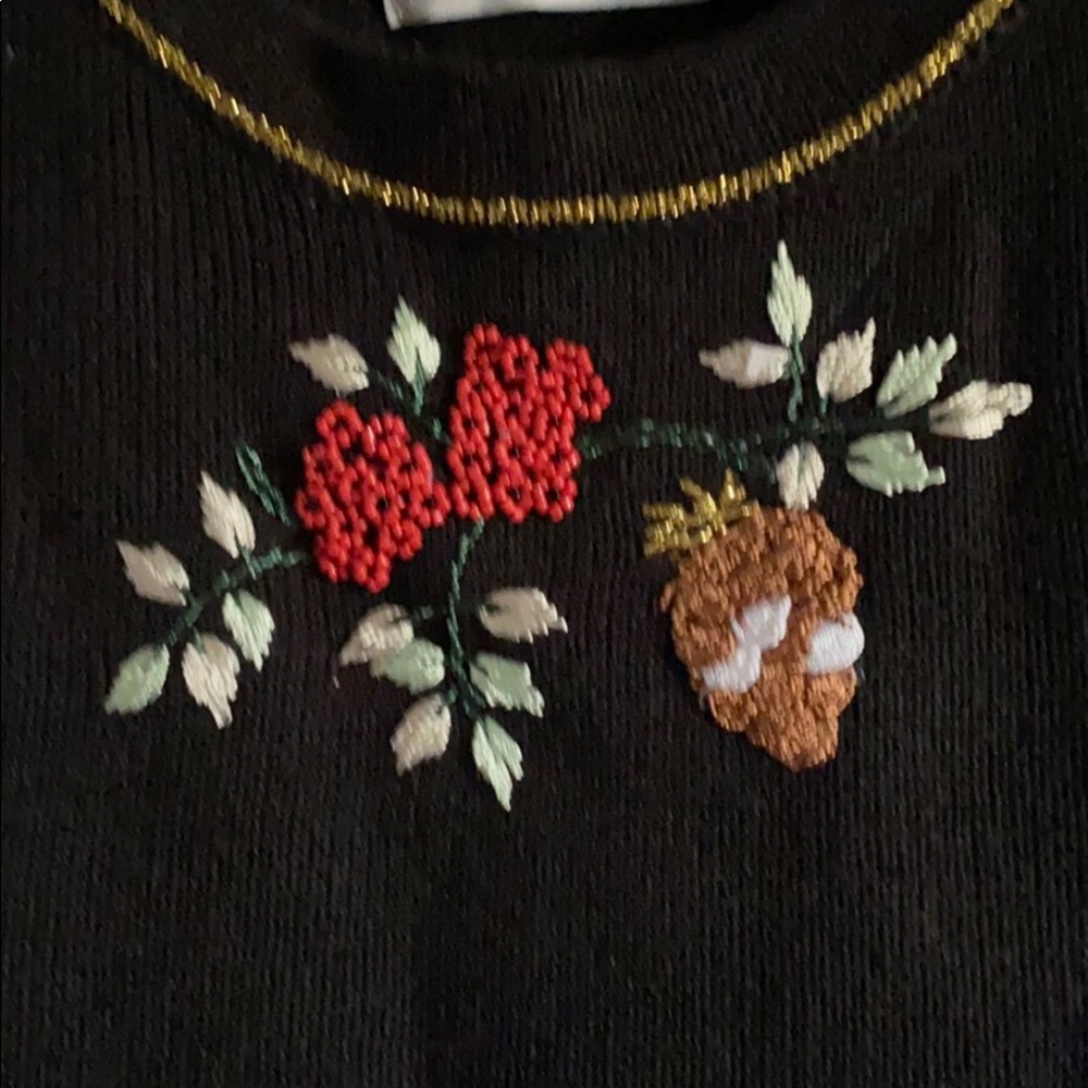 NWT New Sleeveless knit top